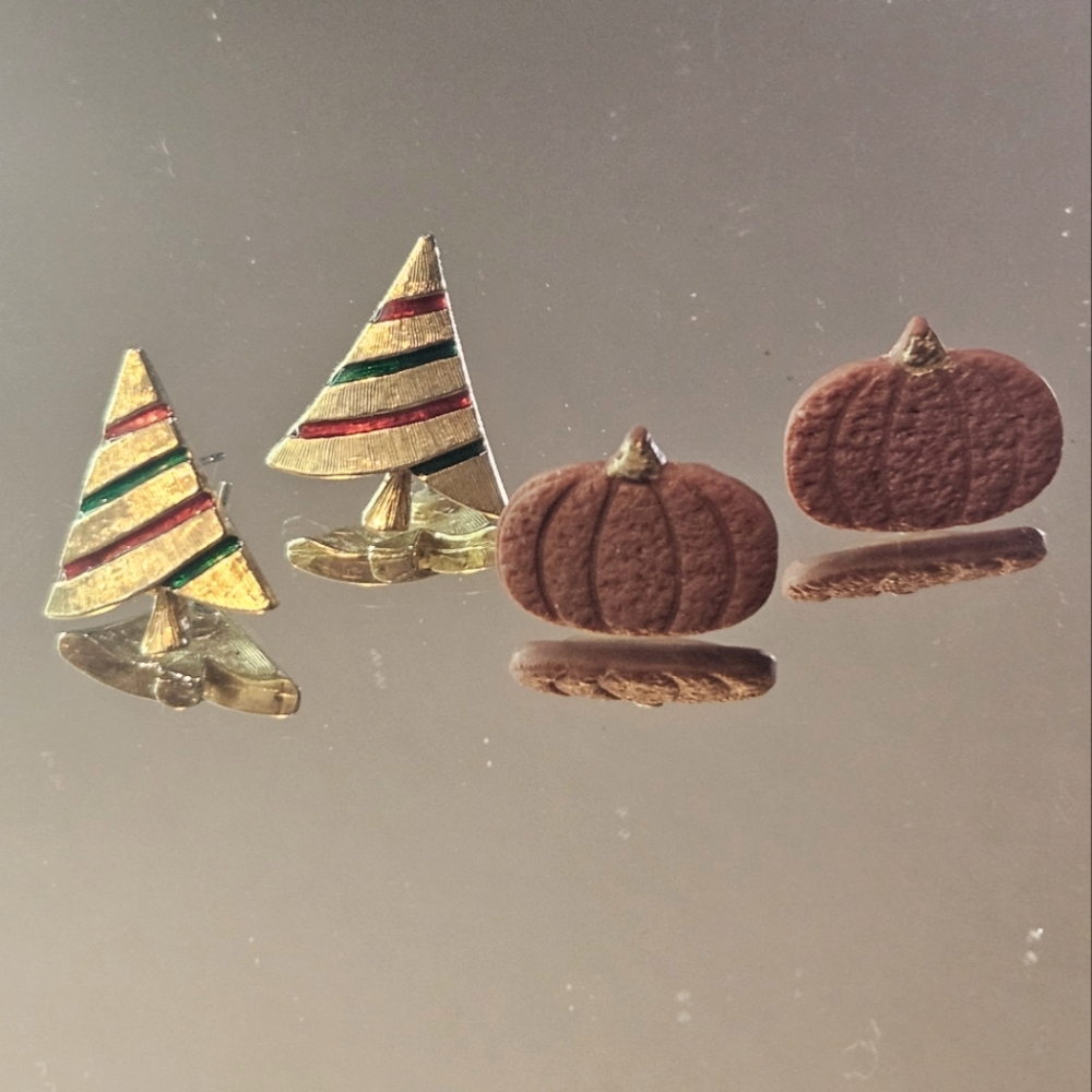 Vintage Gold Toned Christmas Trees and Pumpkin Earrings Duo